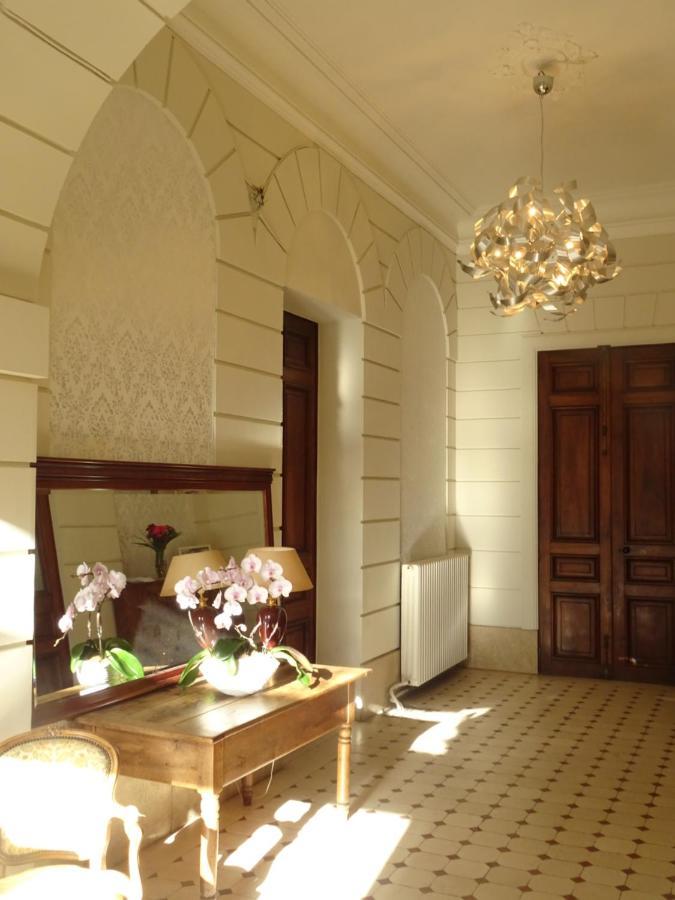 Le Chateau Des Arenes Gieres Bagian luar foto